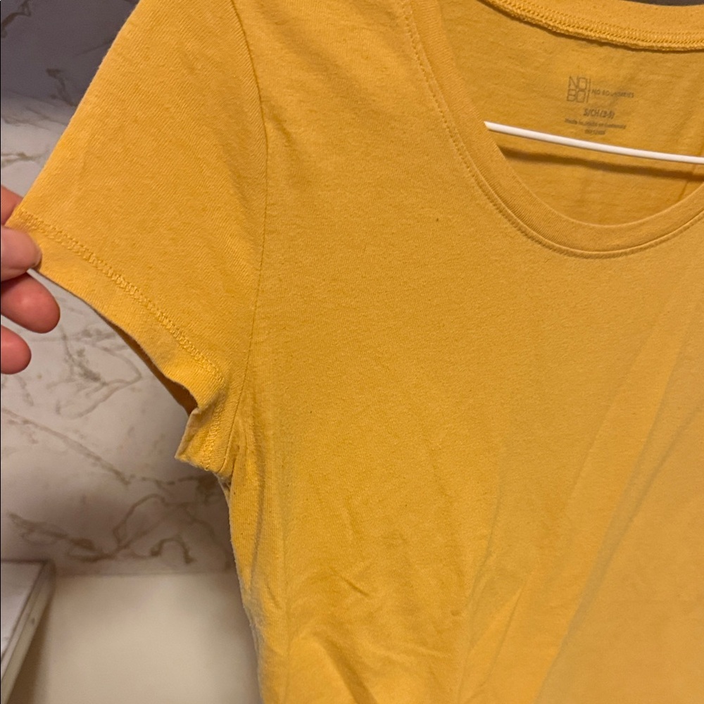 No Boundaries Sunny Yellow Short Sleeve Tee - Picture 4 of 6